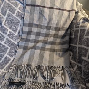 Love & Lore soft scarf grey plaid
